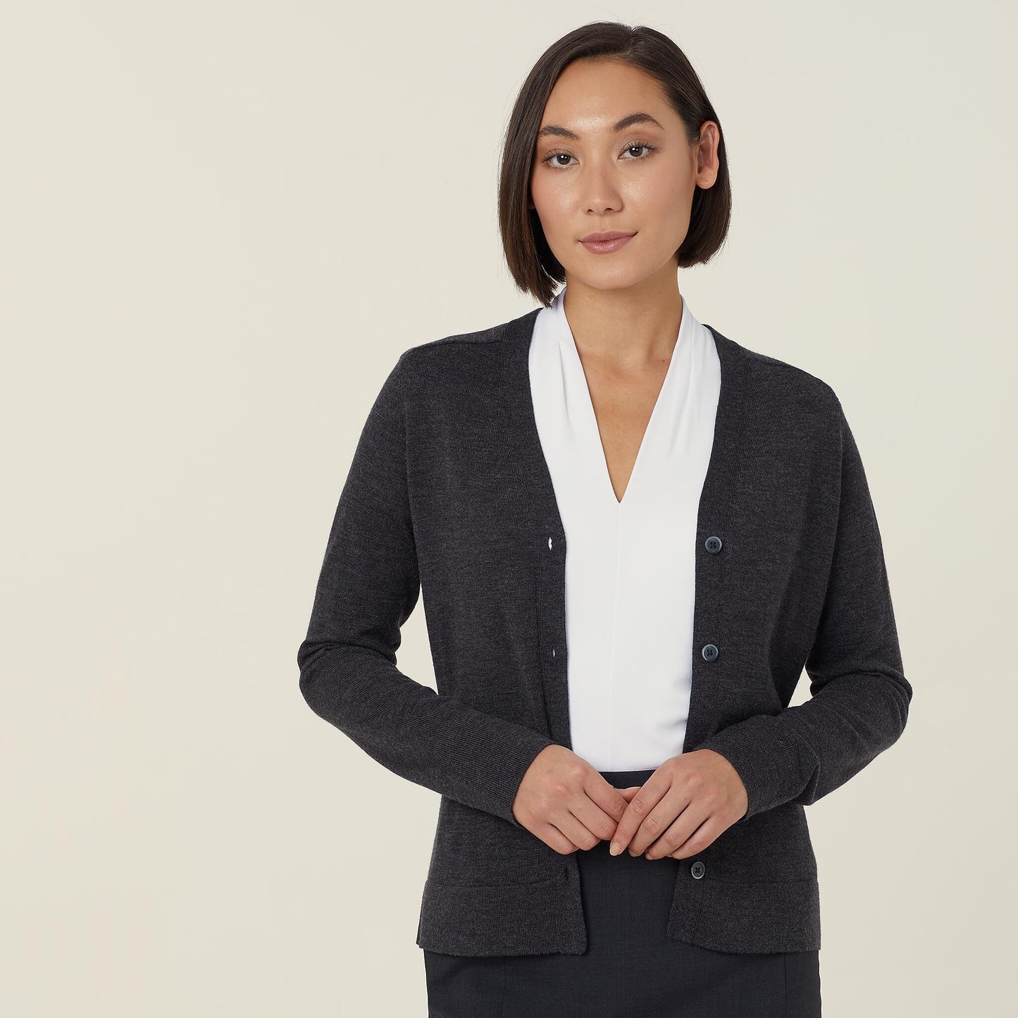 CAT518-MERINO WOOL V-NECK CARDIGAN