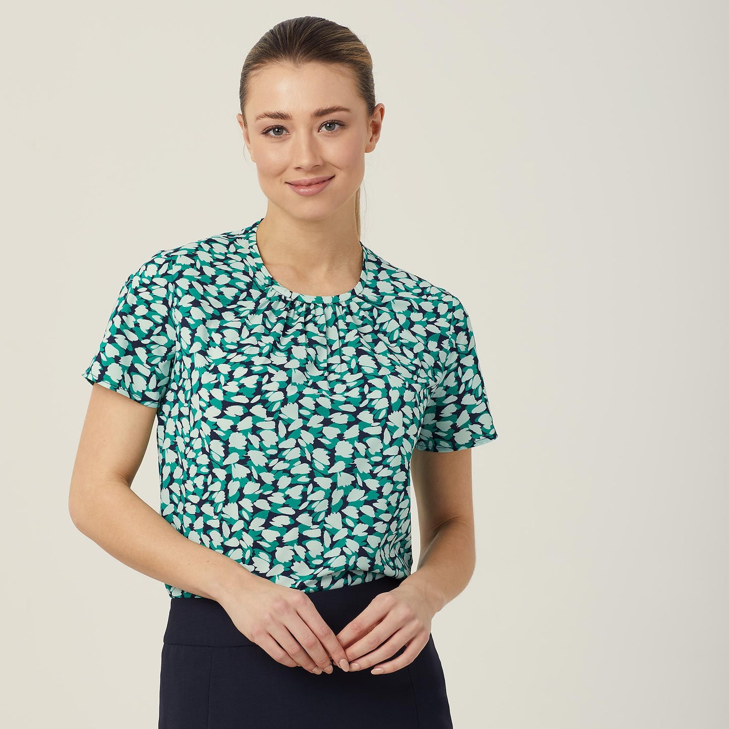 CATUFA-ANTIBACTERIAL PETAL PRINT SHORT SLEEVE TOP